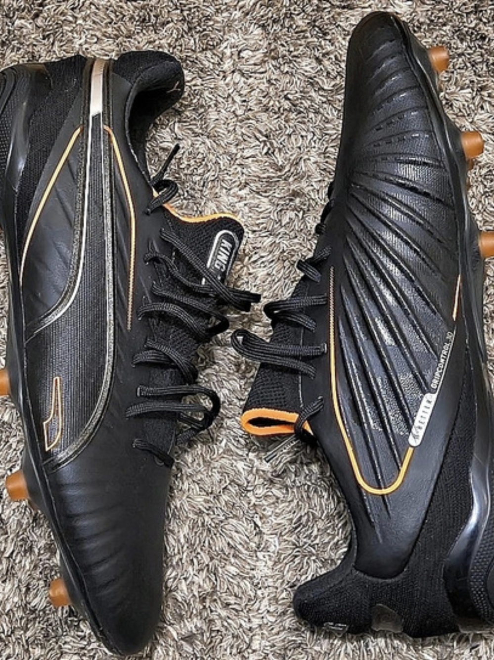 Puma Future Men's Soccer Cleats Black & Orange US 9 Like New